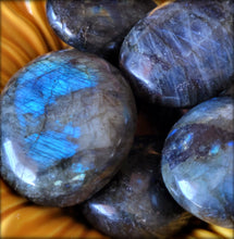 Load image into Gallery viewer, Labradorite Palm Stones (Super flashy)
